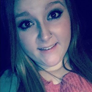 Meet your Posher, Paige